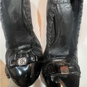 Tory Burch black pumps